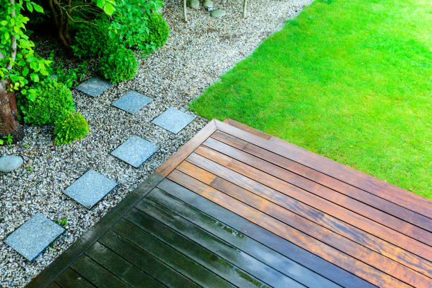Best Animal Enclosure Cleaning  in Manorville, NY